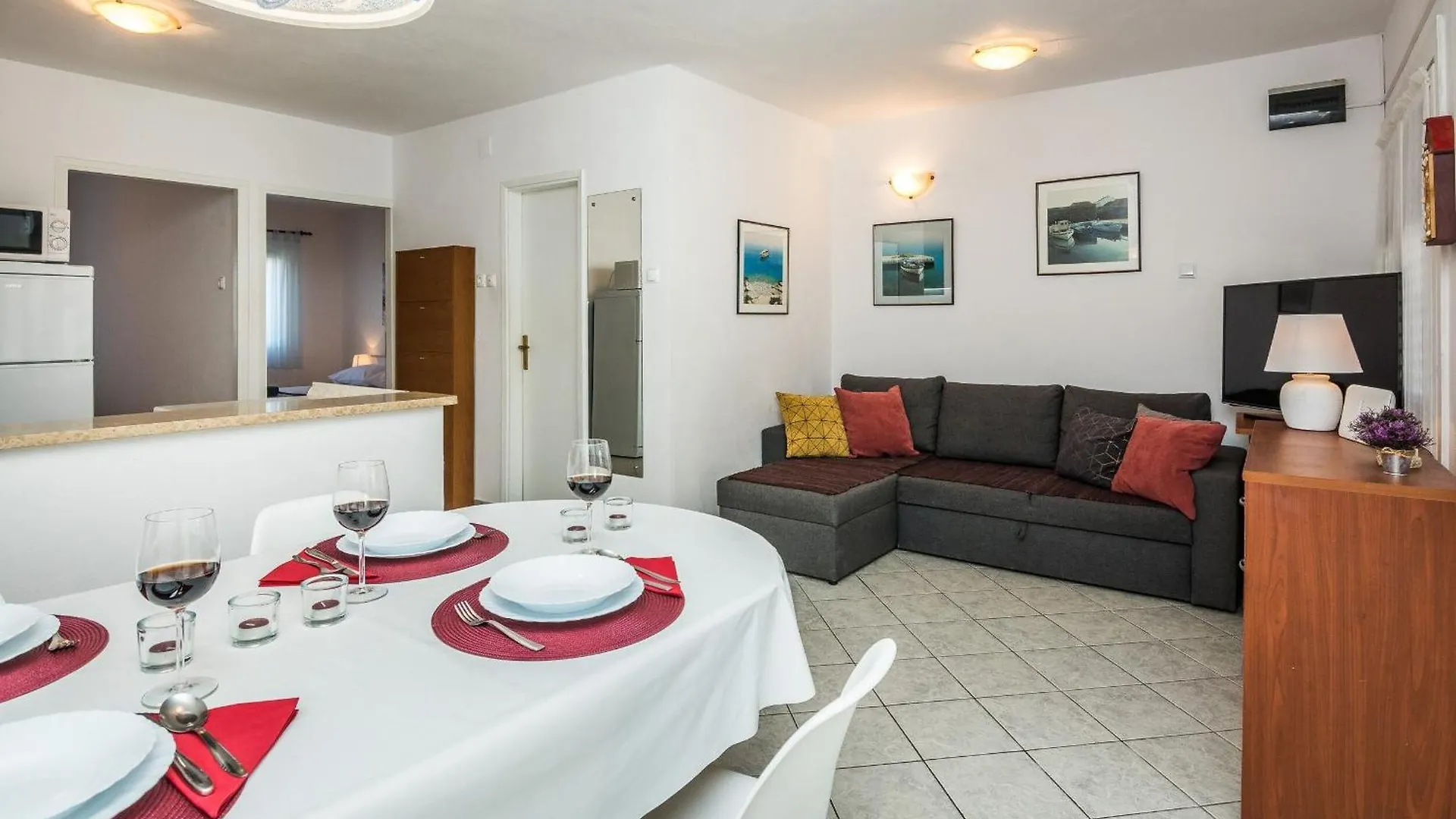 Apartments Poslon Vir 0*,  Croatia