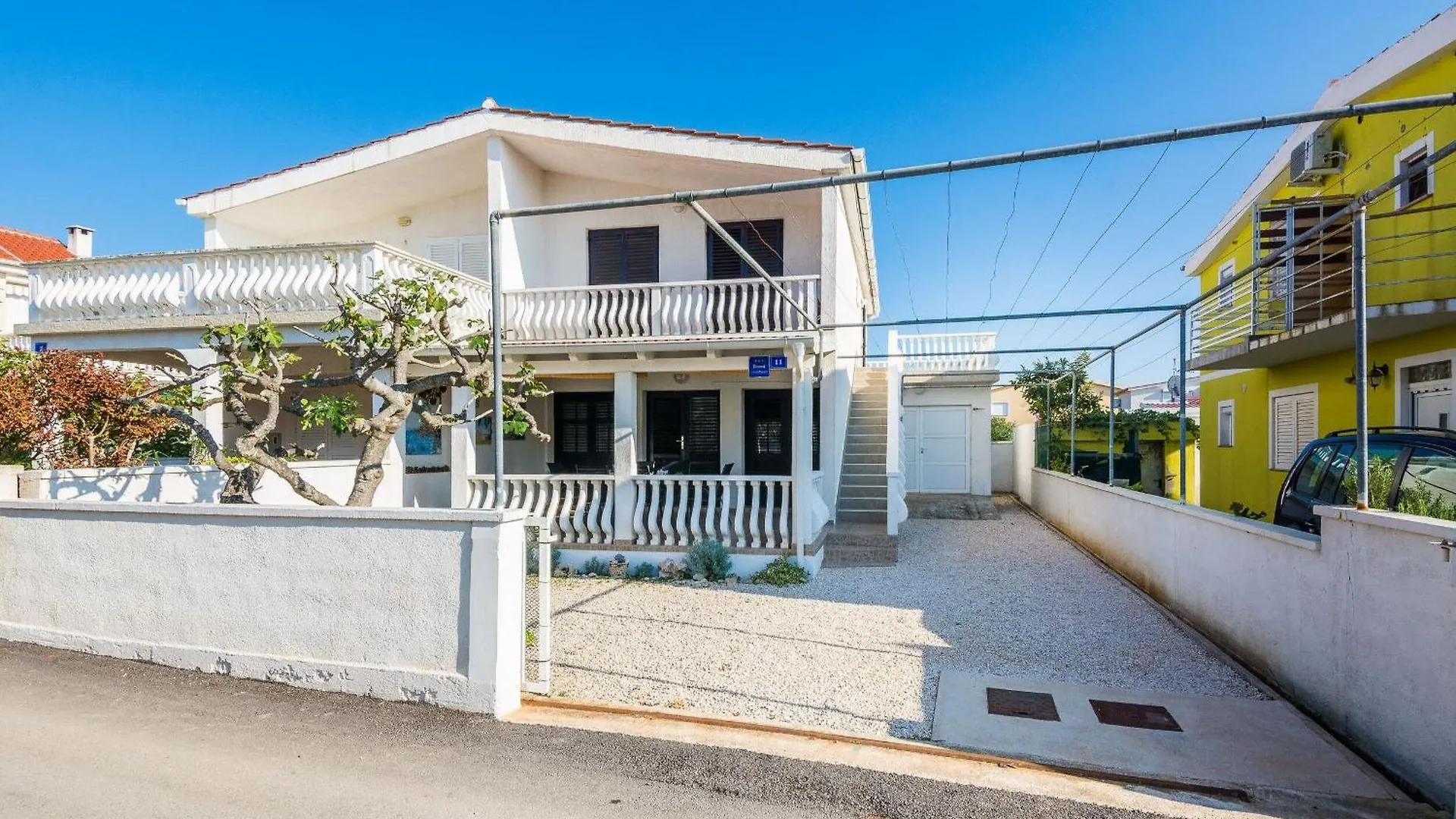 Apartments Poslon Vir